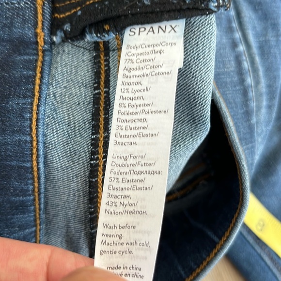 SPANX Distressed Ankle Skinny Jeans Medium Wash Size Medium - Picture 13 of 14